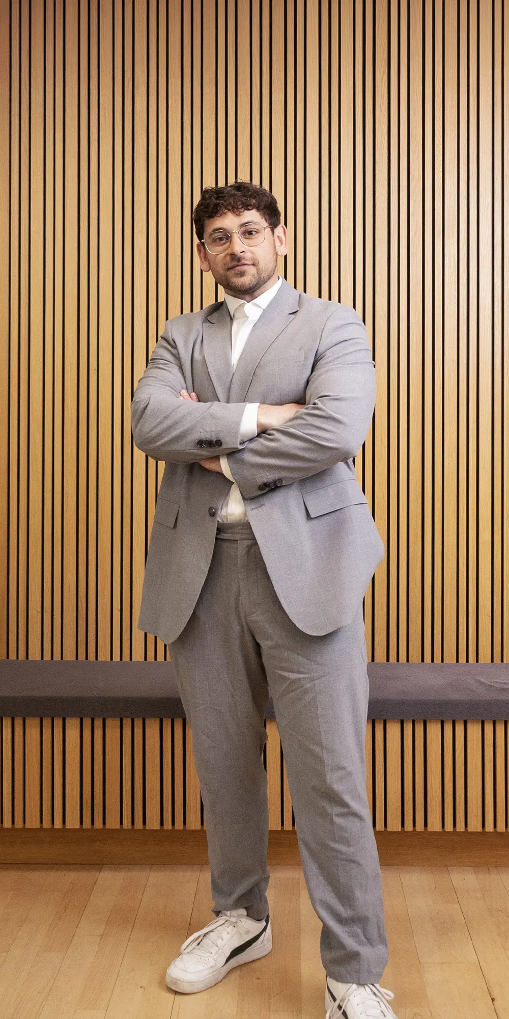 Jacob S. med kontrakter